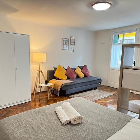 Charming Studio Ideal For Getaways Or Workations In Sibiu'S Medieval City Center Esterno foto