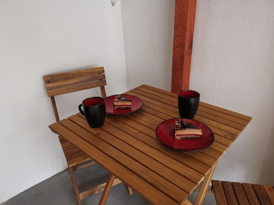 Charming Studio Ideal For Getaways Or Workations In Sibiu'S Medieval City Center Esterno foto